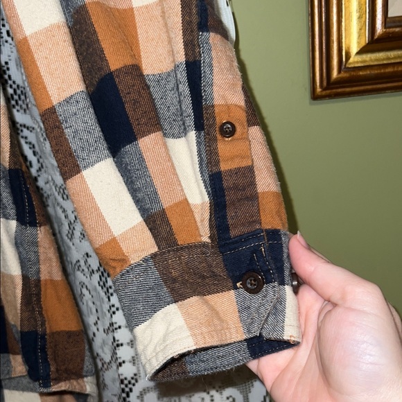 RedHead Plaid Button-Down Shirt - Picture 4 of 5